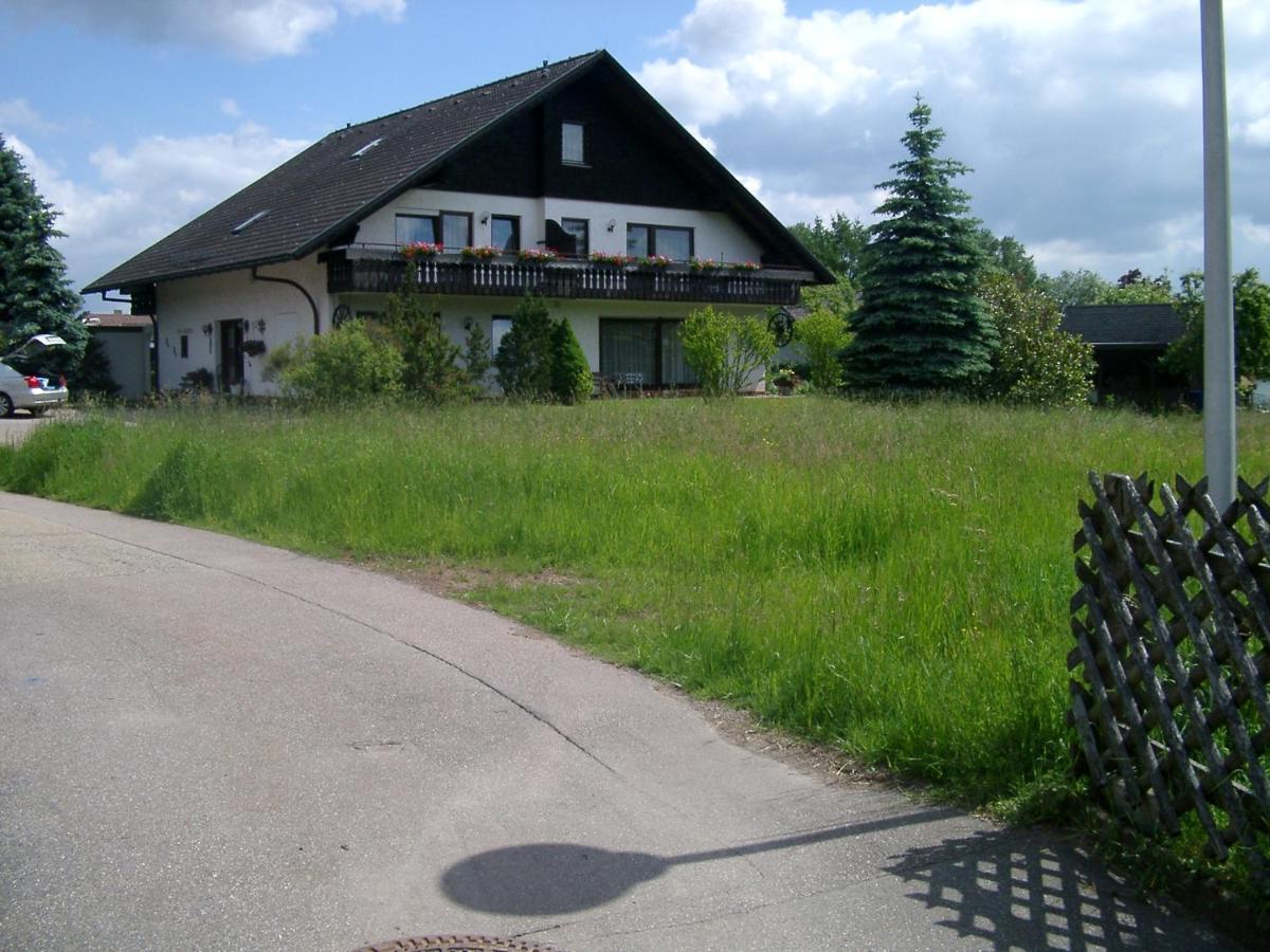 Gaestehaus Brigitte フロイデンシュタット エクステリア 写真